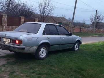 Авто Opel Rekord 1980 № 8439259