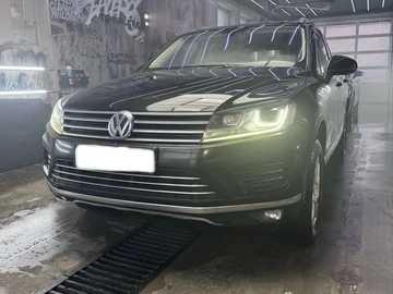 Авто Volkswagen Touareg 2017 № 8439287