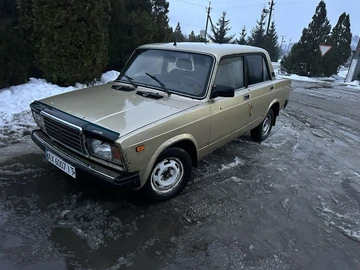 Авто ВАЗ 2107 1990 № 8439361