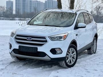 Авто Ford Kuga 2016 № 8439572