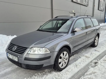 Авто Volkswagen Passat Variant 2004 № 8439766