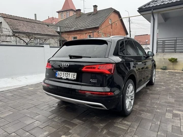 Авто Audi Q5 2017 № 8439782