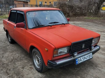 Авто ВАЗ 2107 1987 № 8439787