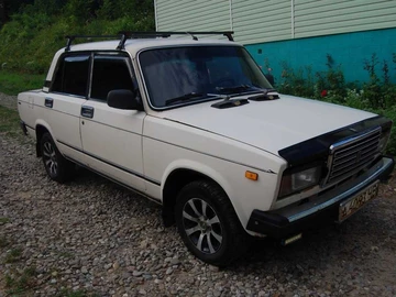 Авто ВАЗ 2107 1990 № 8439875