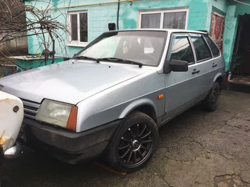 Авто ВАЗ 2109 1998 № 8440174