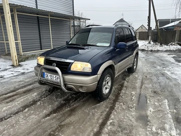 Авто Suzuki Grand Vitara 2000 № 8440179