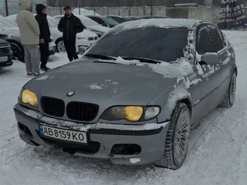 Авто BMW 3 Серия 2004 № 8440206