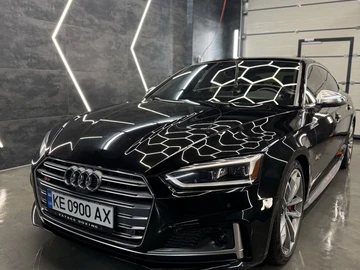 Авто Audi S5 2018 № 8440232