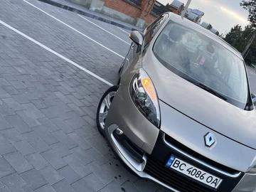 Авто Renault Scenic Iii 2013 № 8440236
