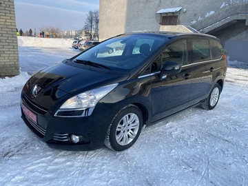 Авто Peugeot 5008 2012 № 8440285