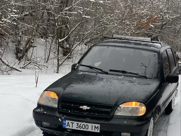 Авто Chevrolet Niva 2005 № 8440288