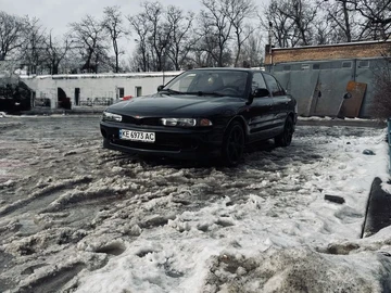 Авто Mitsubishi Galant 1995 № 8440309