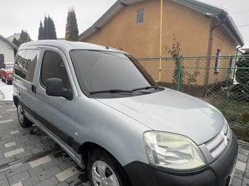 Авто Citroen Berlingo 2003 № 8440599