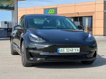 Авто Tesla Model 3 2020 № 8440601