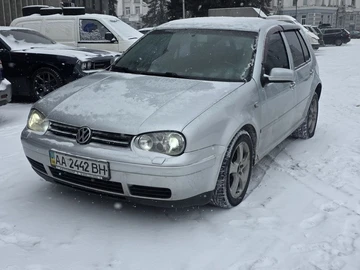 Авто Volkswagen Golf 2002 № 8440666