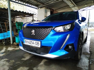 Авто Peugeot 2008 2020 № 8440690