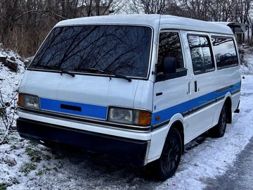 Авто Mazda E 2000 2200 Bus 1986 № 8440706