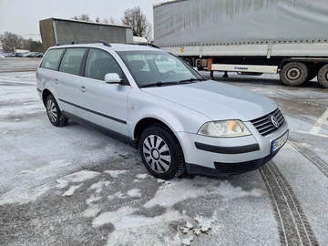 Авто Volkswagen Passat Variant 2002 № 8440726