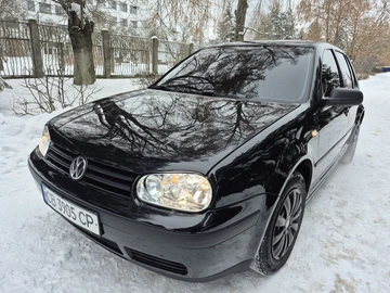 Авто Volkswagen Golf 1999 № 8440727