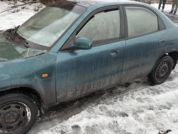 Авто Daewoo Nubira 1998 № 8440827