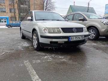 Авто Volkswagen Passat Sedan 1999 № 8440866