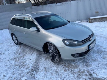 Авто Volkswagen Golf 2010 № 8440873