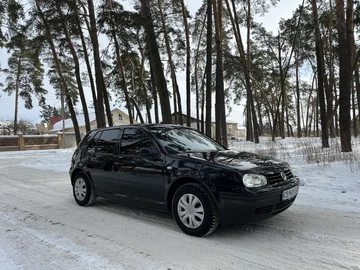 Авто Volkswagen Golf 2001 № 8440964