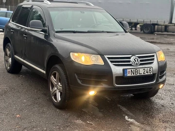 Авто Volkswagen Touareg 2007 № 8441078