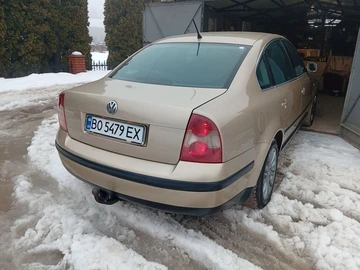 Авто Volkswagen Passat Sedan 2001 № 8441182