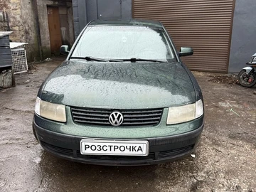 Авто Volkswagen Passat Sedan 2000 № 8441299