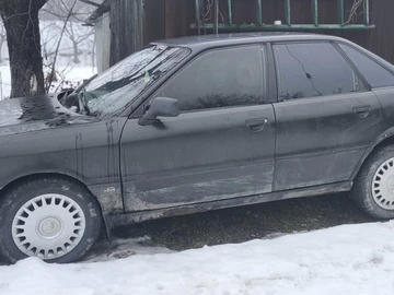 Авто Audi 80 1989 № 8441301