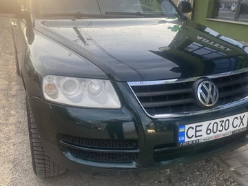 Авто Volkswagen Touareg 2004 № 8441333