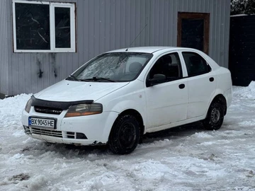 Авто Chevrolet Aveo 2005 № 8441516