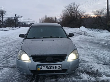 Авто ВАЗ 2172 Priora 2008 № 8441633