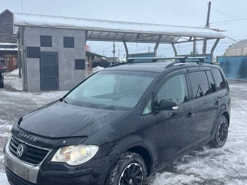 Авто Volkswagen Touran 2007 № 8441749