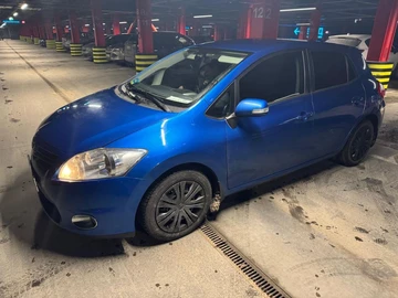 Авто Toyota Auris 2011 № 8441789