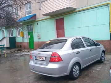 Авто Chevrolet Aveo 2006 № 8441790