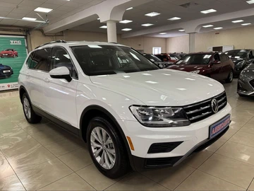 Авто Volkswagen Tiguan 2018 № 8441857