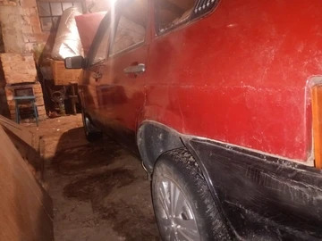 Авто ВАЗ 2109 1992 № 8441996