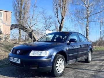 Авто Volkswagen Passat Sedan 1999 № 8442079