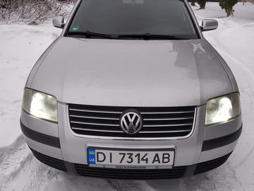 Авто Volkswagen Passat Variant 2002 № 8442084