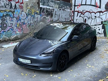 Авто Tesla Model 3 2019 № 8442232
