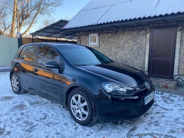 Авто Volkswagen Golf 2010 № 8442247