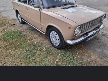 Авто ВАЗ 2101 1976 № 8442249