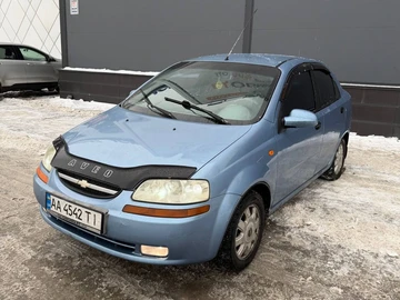 Авто Chevrolet Aveo 2005 № 8442302