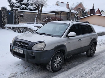Авто Hyundai Tucson 2006 № 8442329