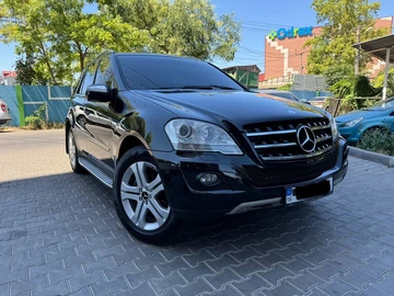 Авто Mercedes Ml Серия 2008 № 8442449