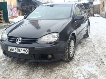 Авто Volkswagen Golf 2005 № 8442500
