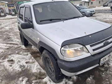 Авто Chevrolet Niva 2006 № 8442610