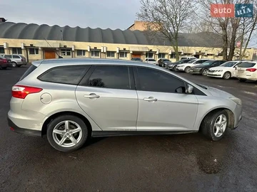 Авто Ford Focus 2012 № 8442685